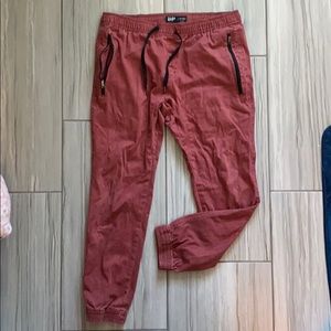 Brooklyn cloth joggers size L in faded red